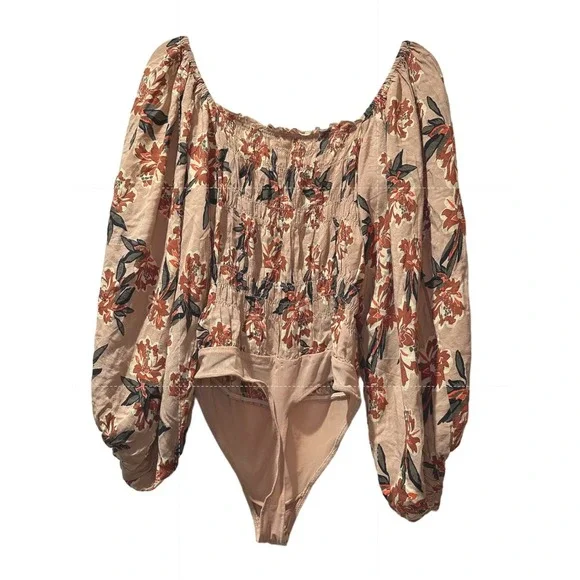 Free People Sz M Wild Daze Floral Bodysuit Square‎ Neck Bishop Sleeve Smocked - Picture 7 of 11